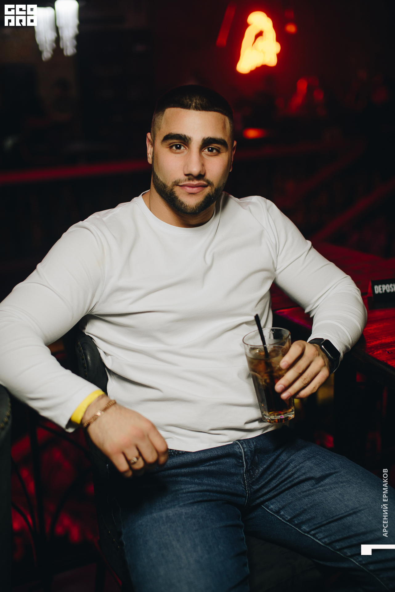 012 001911121822_arseniyermakov.jpg