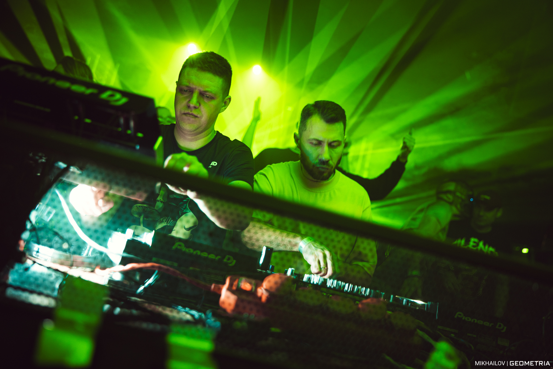 060-050425-3853 mikhailov-web.jpg