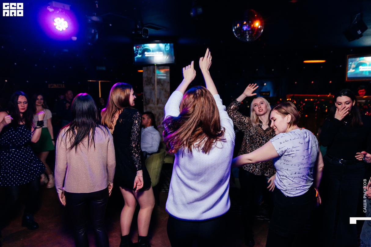 Saturday party 14