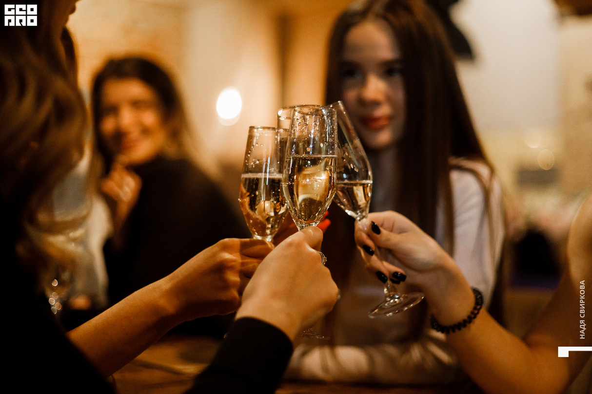 Пятничный вечер в гастротеке Brut is good 8
