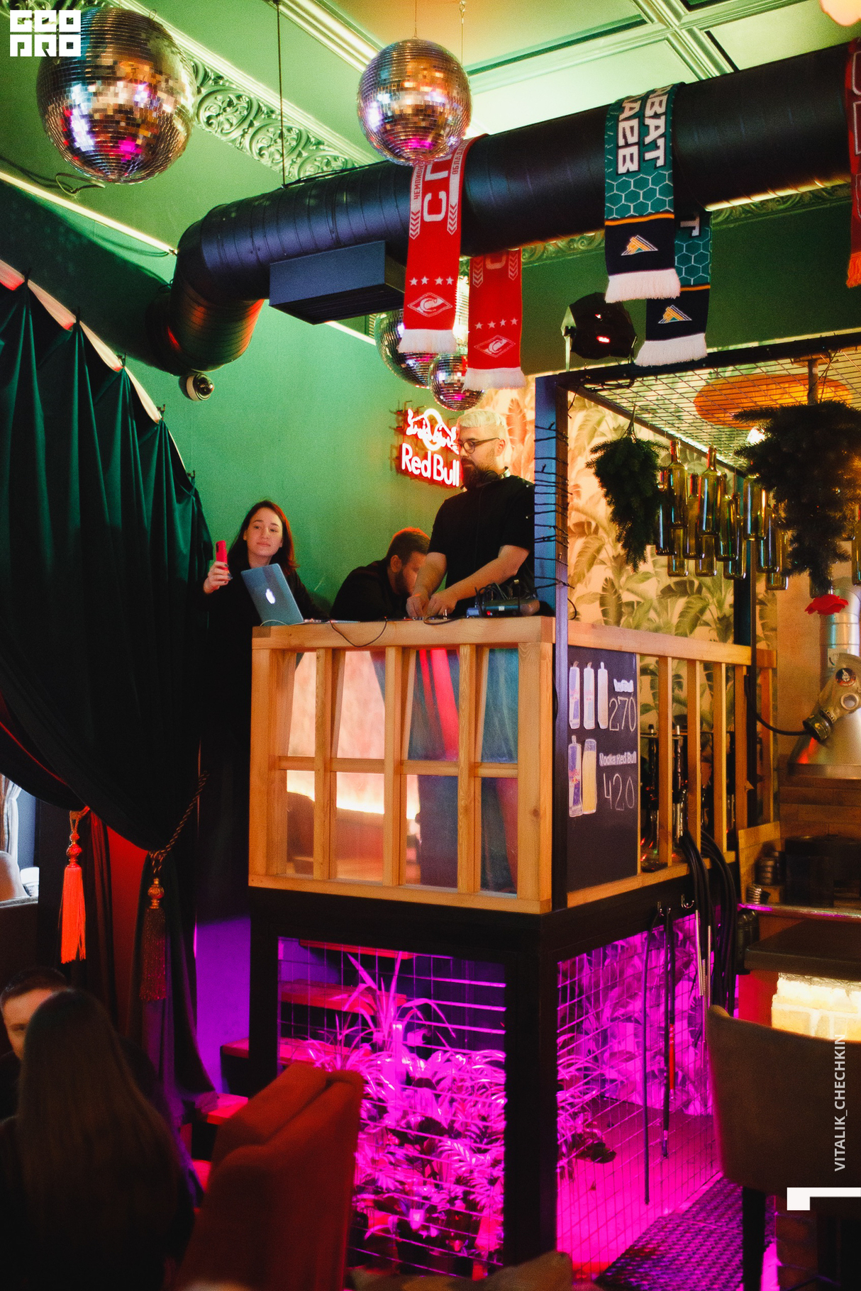 Вечеринка в BNB BOYS BAR 25