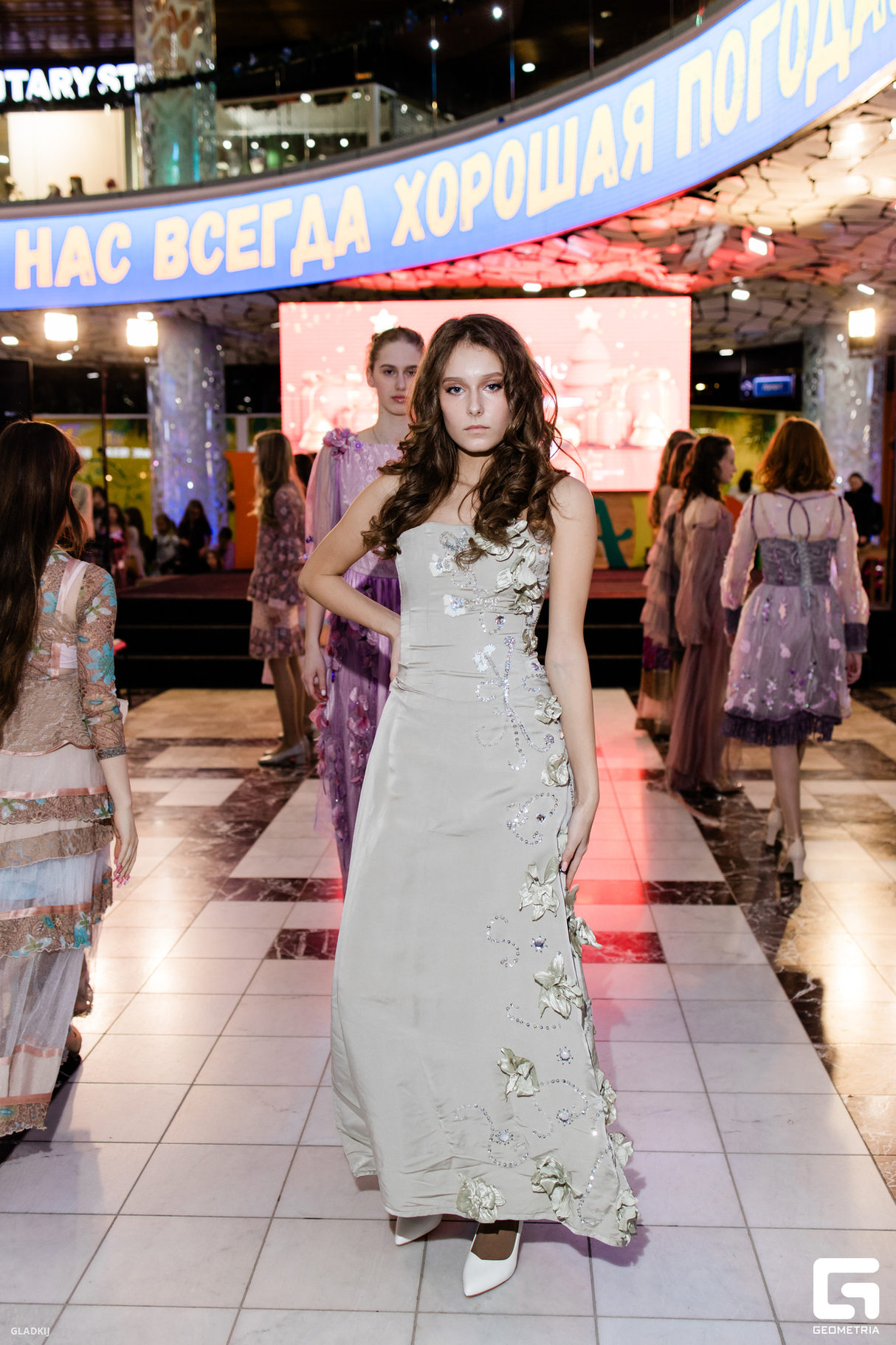 Показ модельного агентства LITTLE STEPS 14