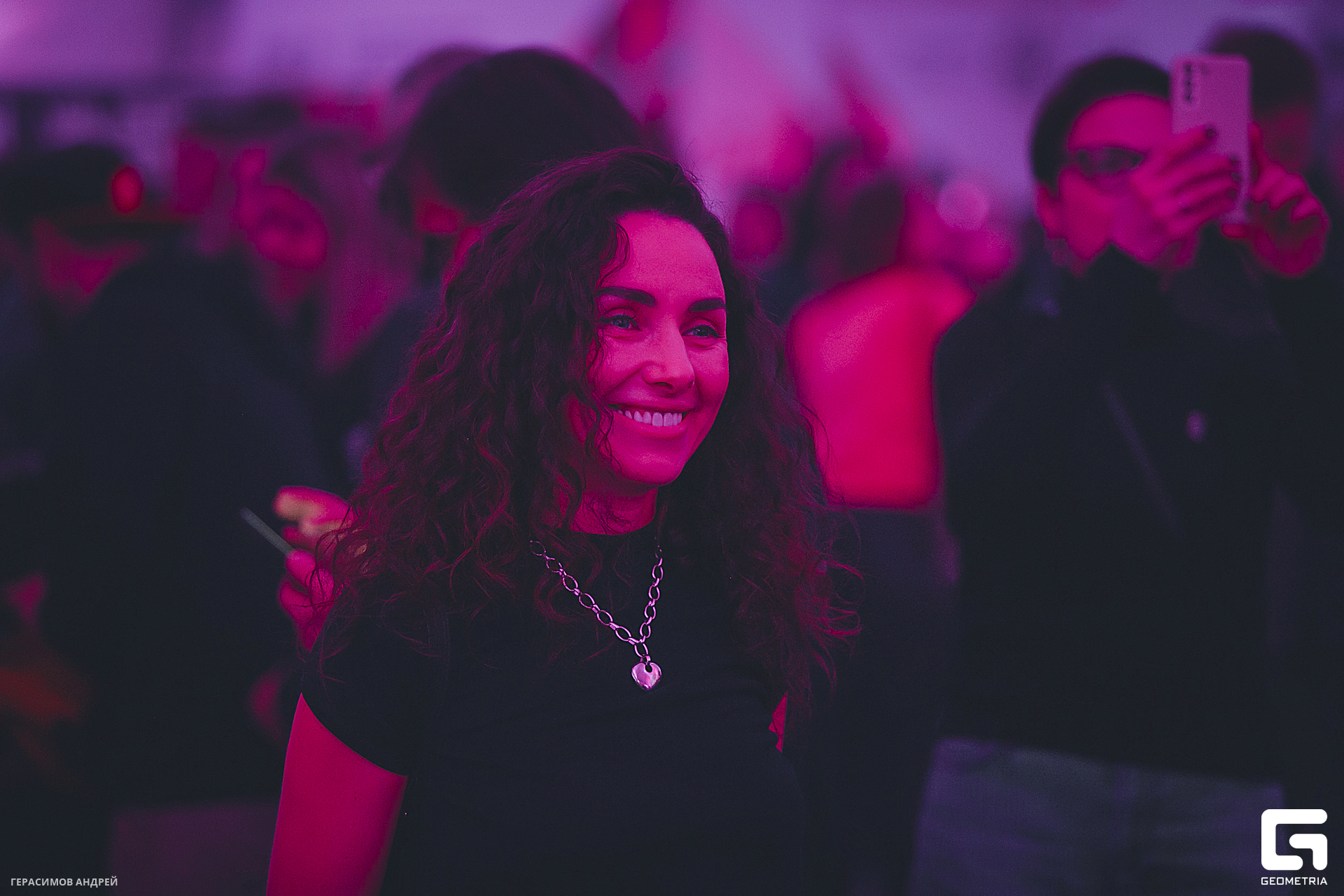 198 Red Arena 8. 02.jpg