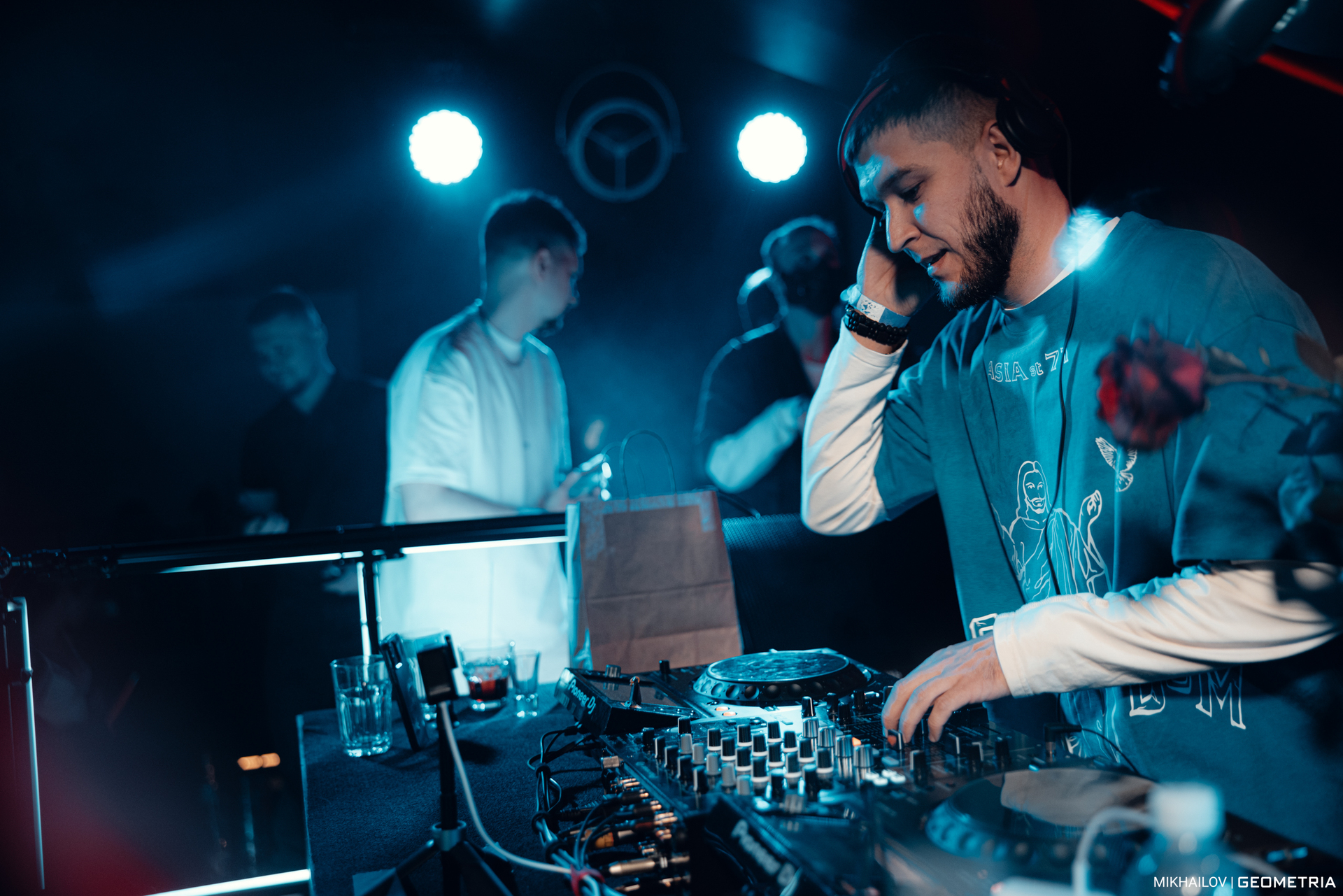 152-190425-1807 mikhailov-weblogo.jpg