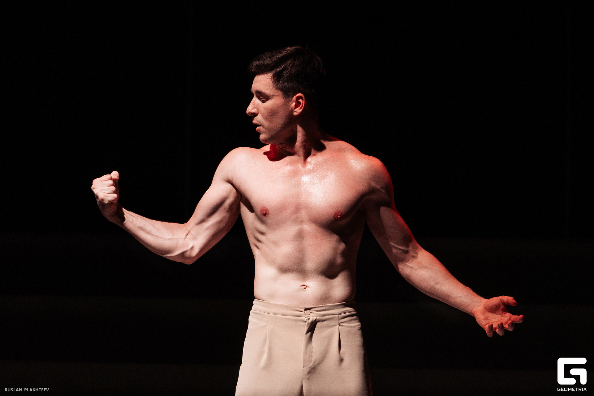 ruslan_plakhteev_000990.jpg