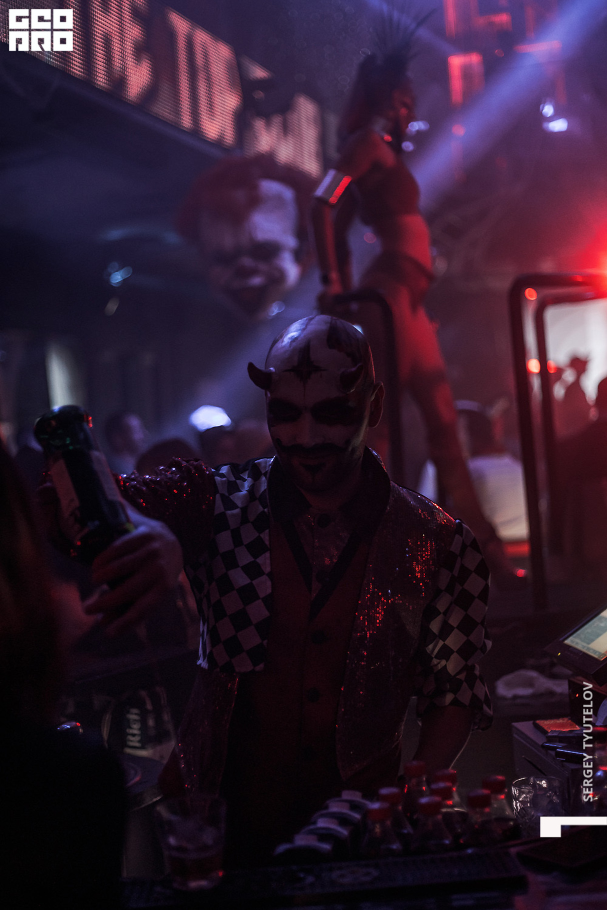 HALLOWEEN IN THE TOP CLUB 18