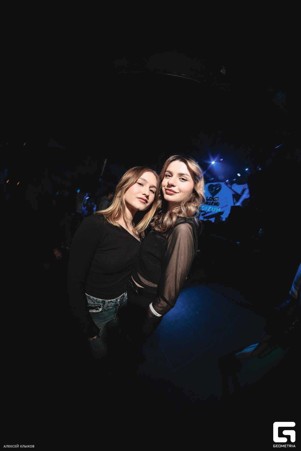 MAIN: LOVE MUSIC X ПОЛКА 8