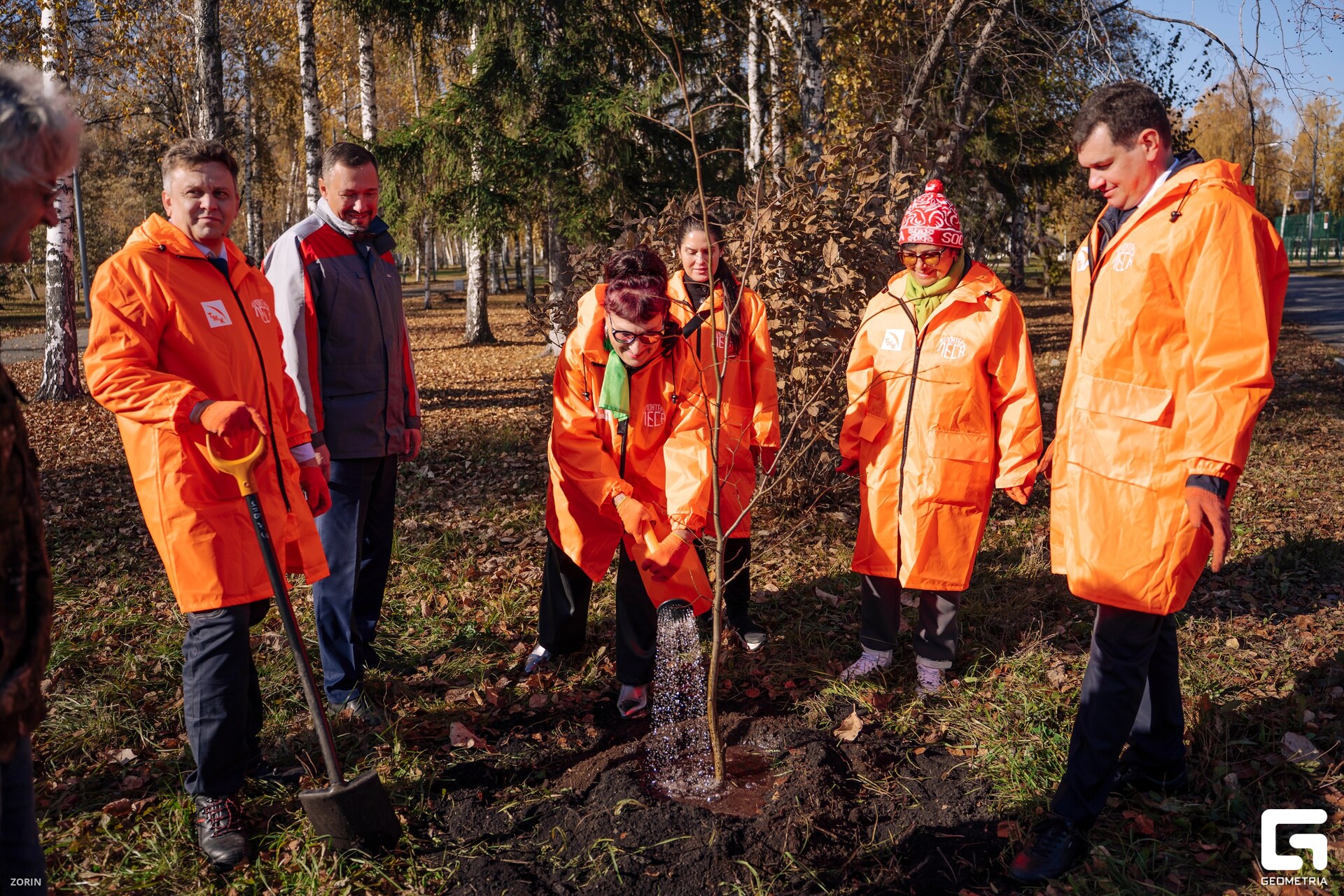 063_11-27-04 _07-10-25_Zorin_resized.jpg