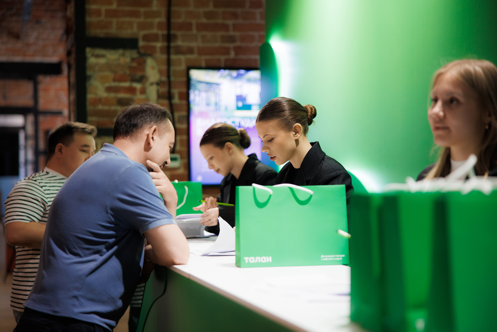 018-220425-3338 mikhailov-2560.jpg