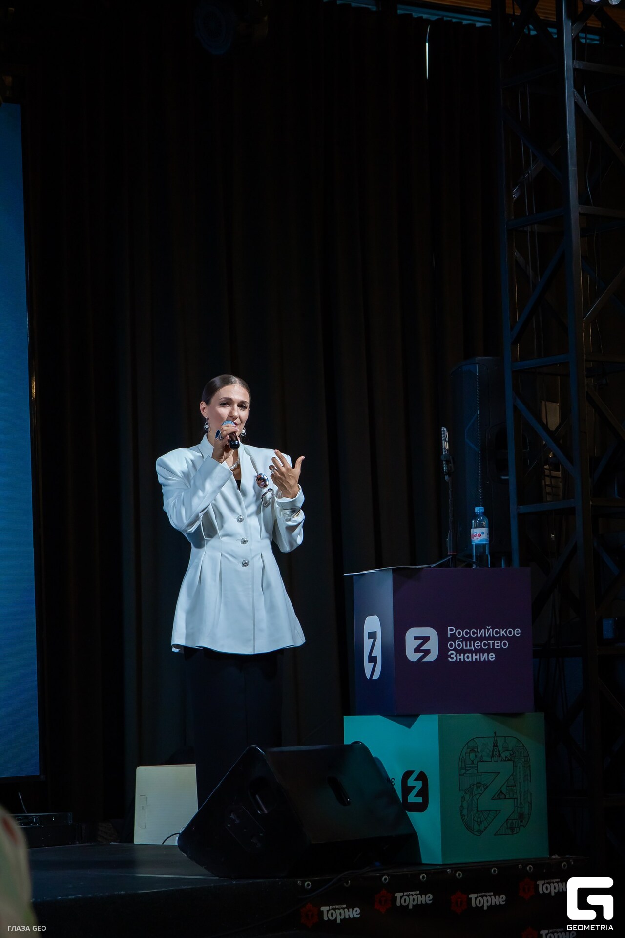 photo 74_resized.jpg