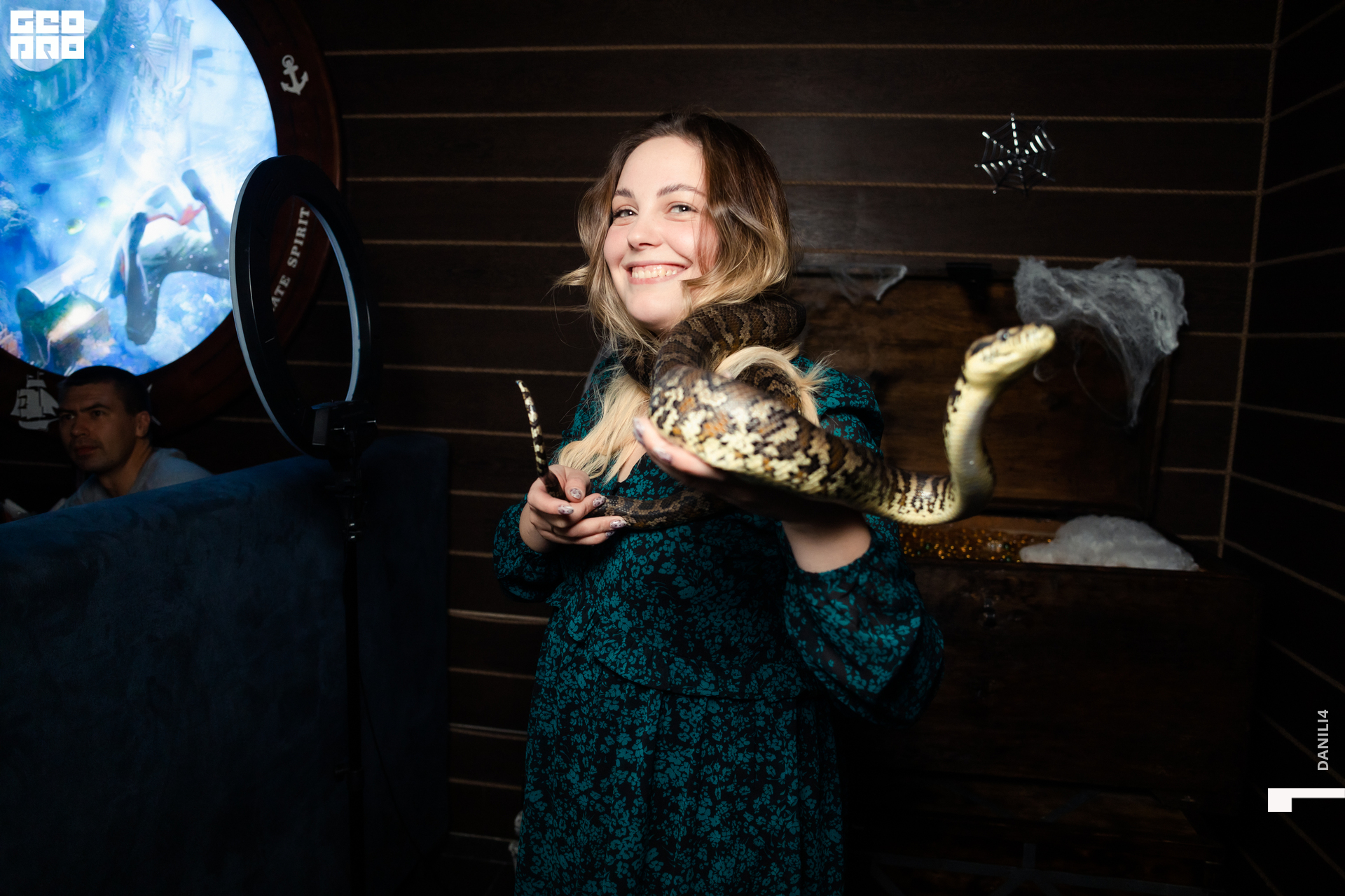 Тортуга хеллоуин 29.10.22-122.jpg