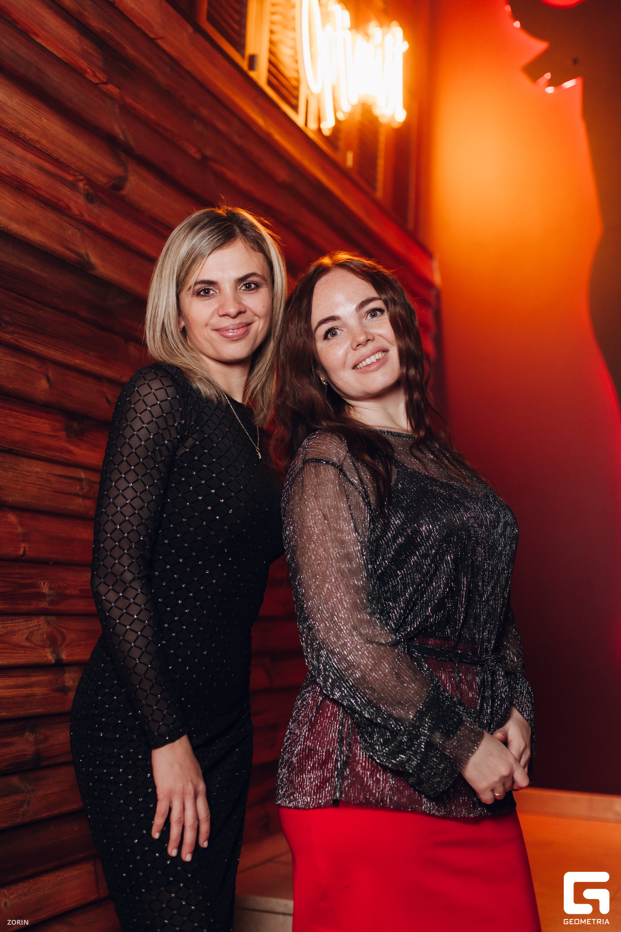 010-19-16-25-19-12-24- Zorin.jpg