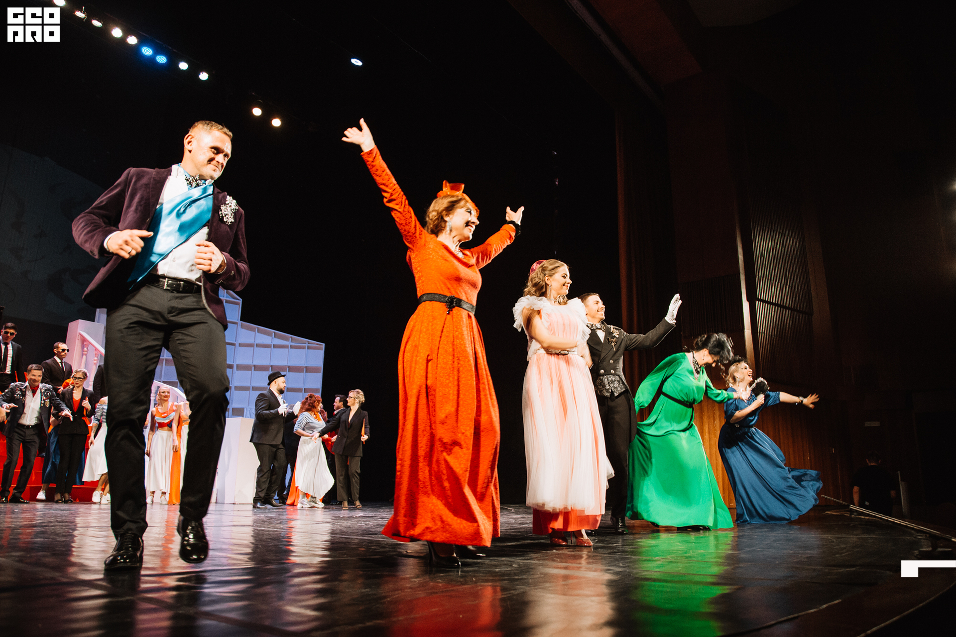 2021-11-23 20-53-23_Швец.jpg