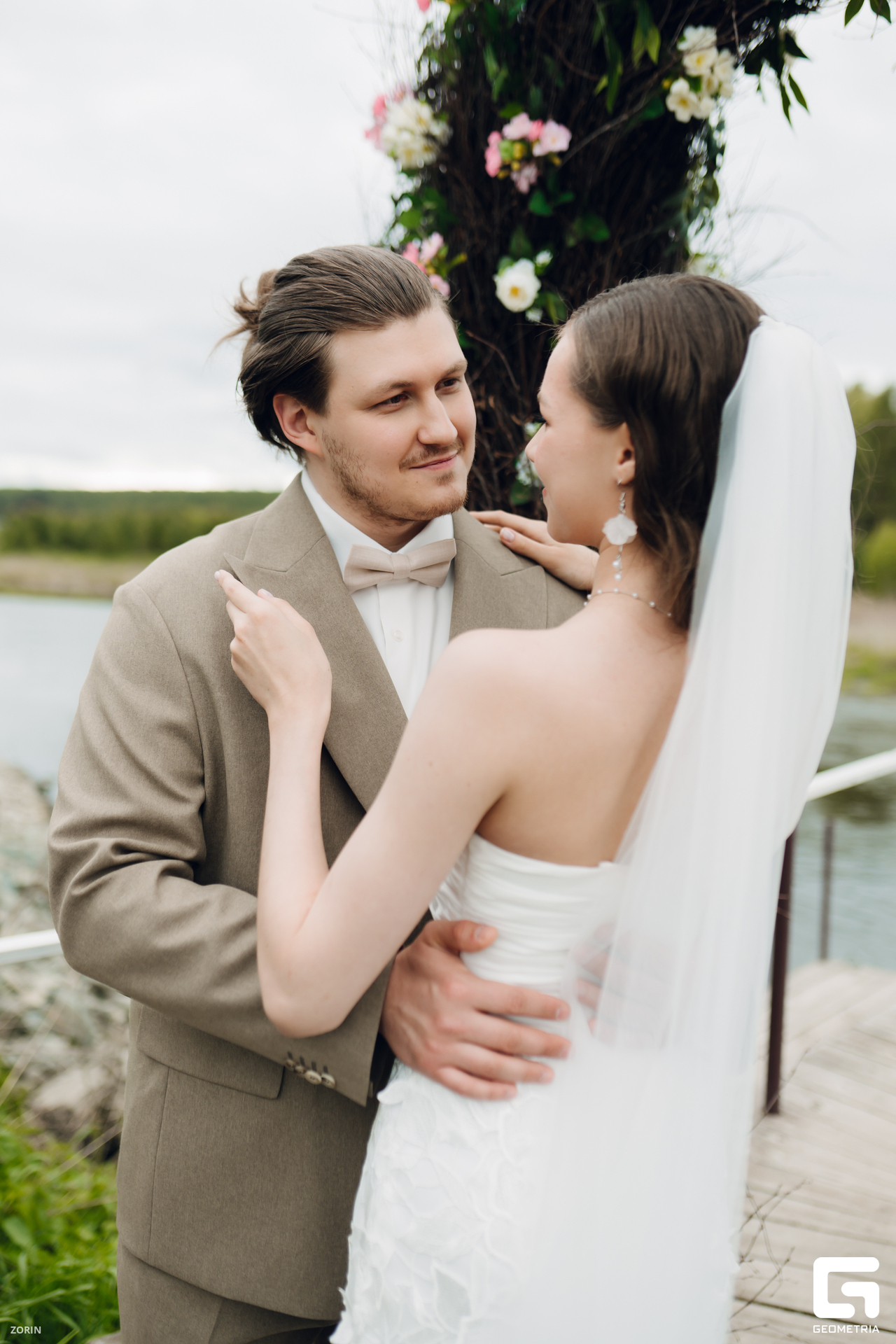 047-16-46-47-20-05-25- Zorin.jpg