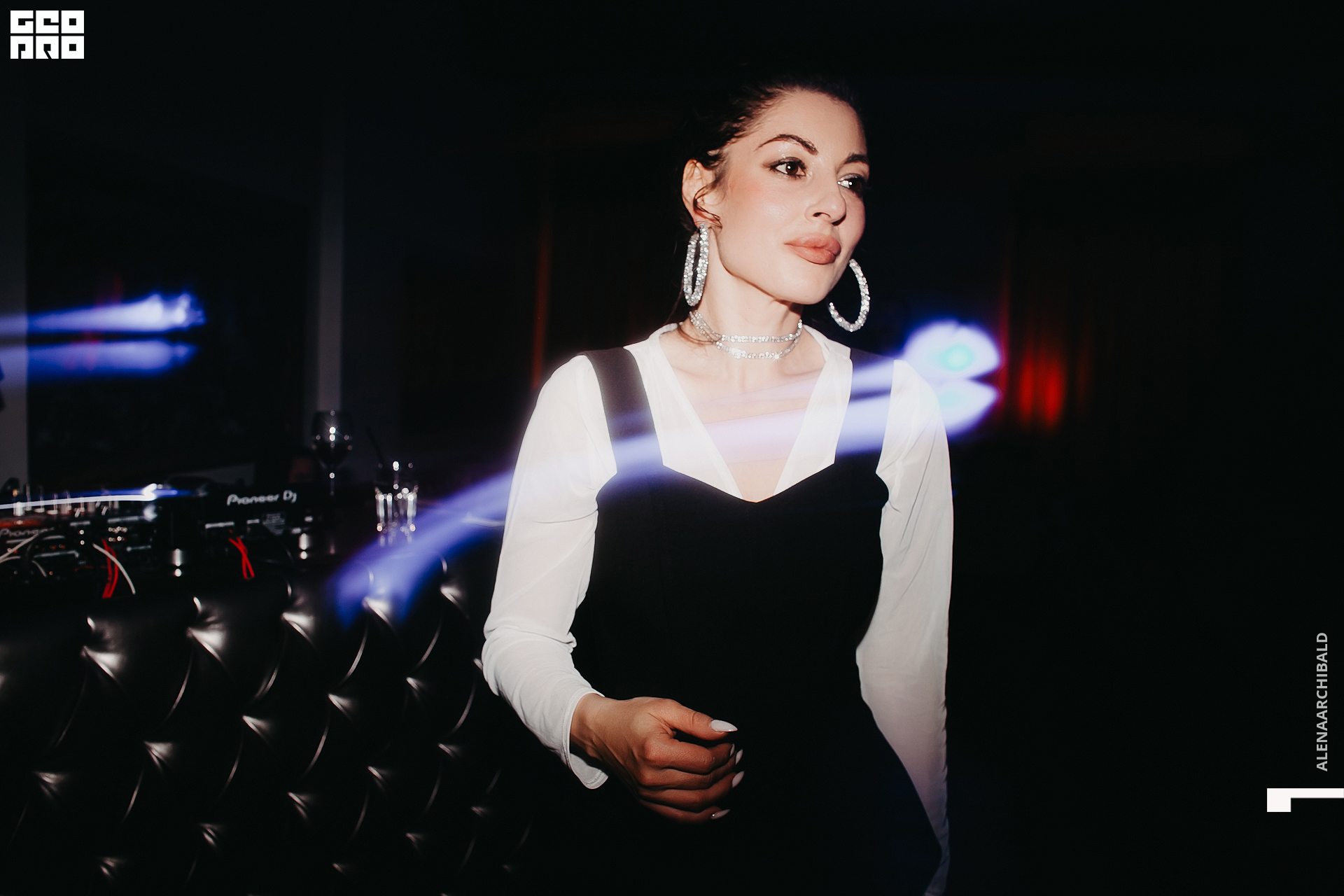 2022-05-21 00-29-50_alenaarchibald045.jpg