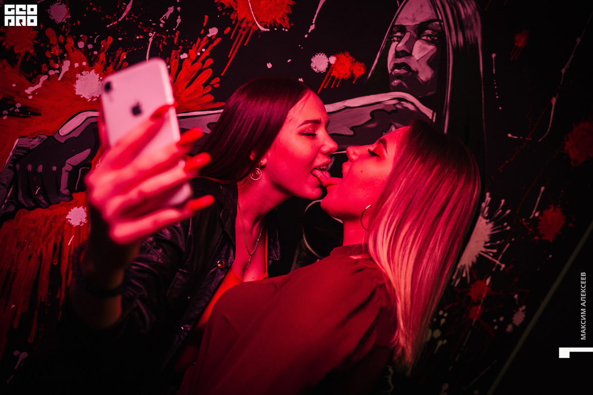 8 Марта  в Hookah bar Mansion 27
