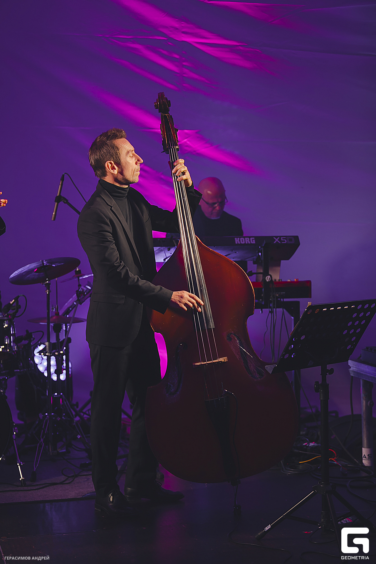 146 Red Arena 8. 02.jpg