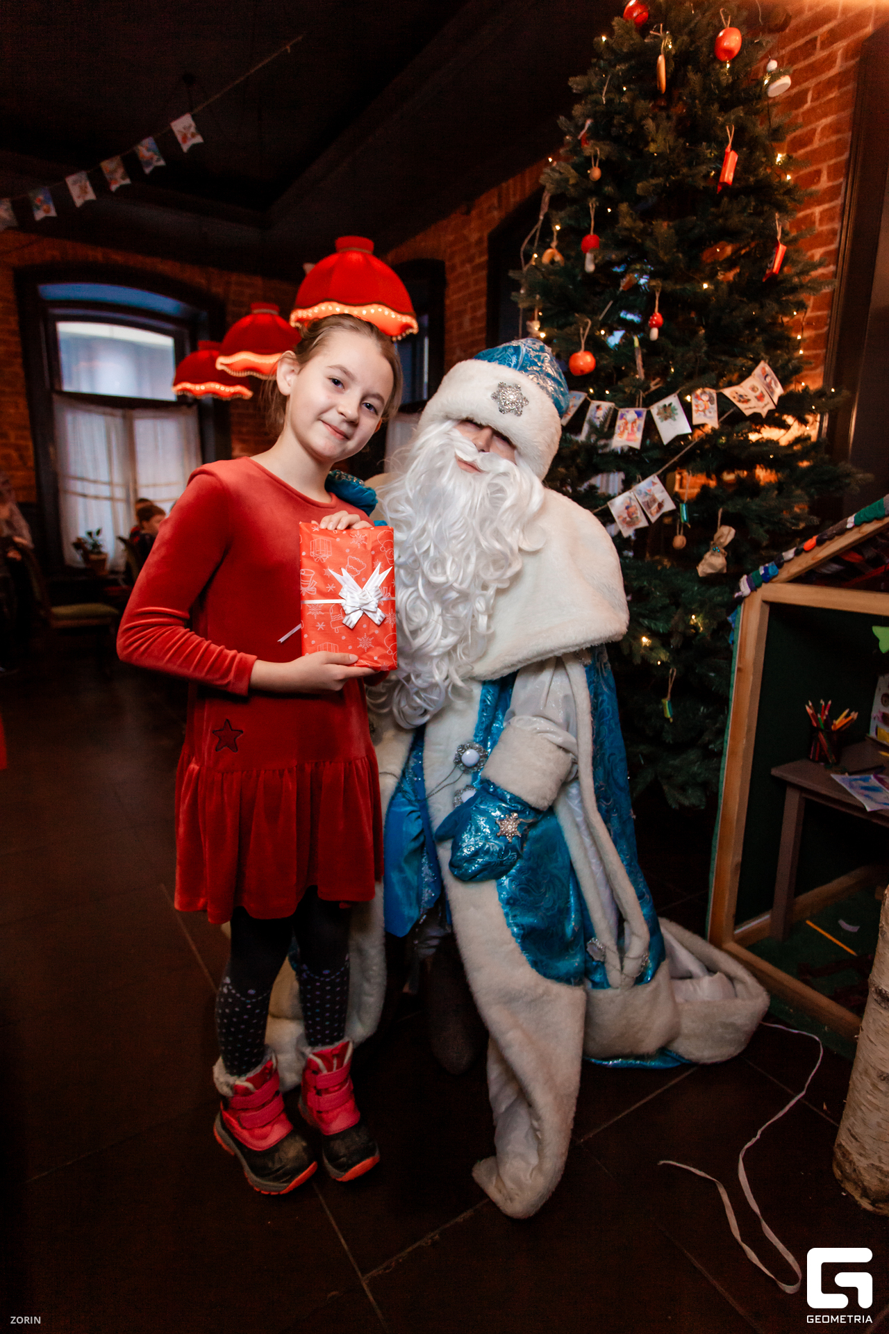 068-14-21-26-03-01-25- Zorin.jpg