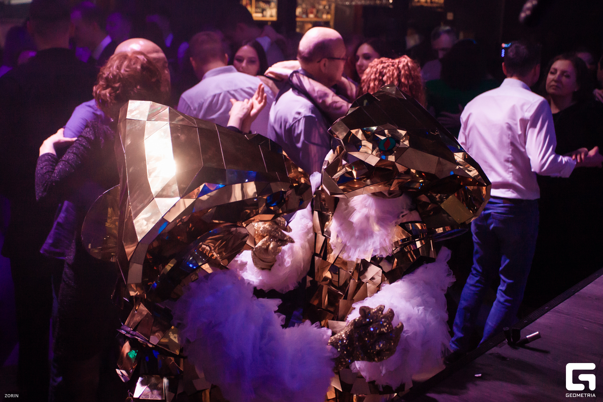 179-00-55-58-01-01-25- Zorin.jpg