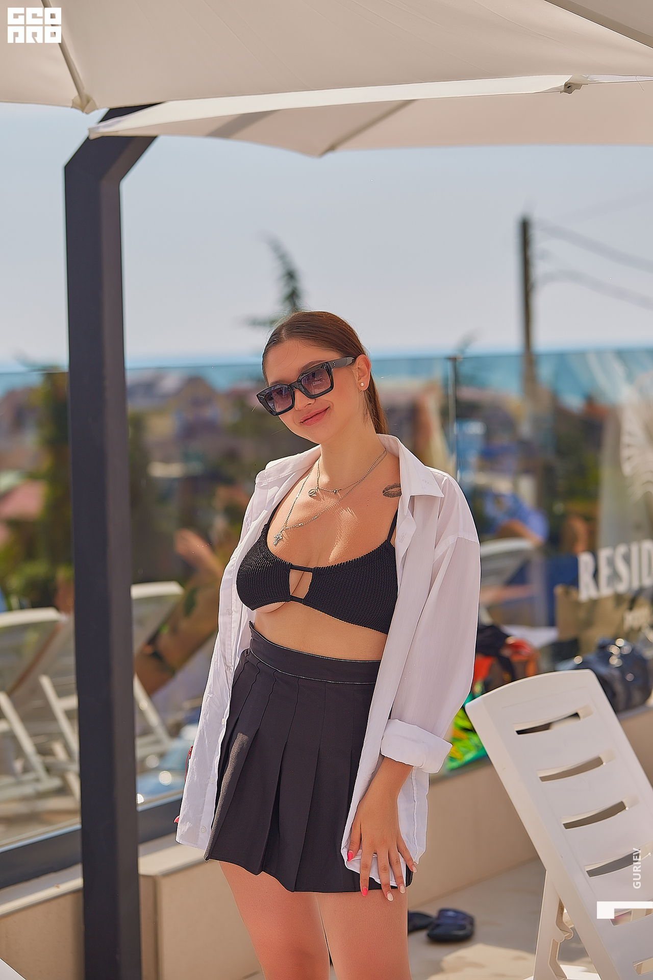 residense opening043.jpg