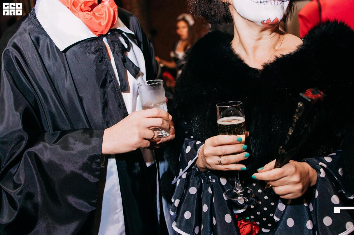 Halloween party 24