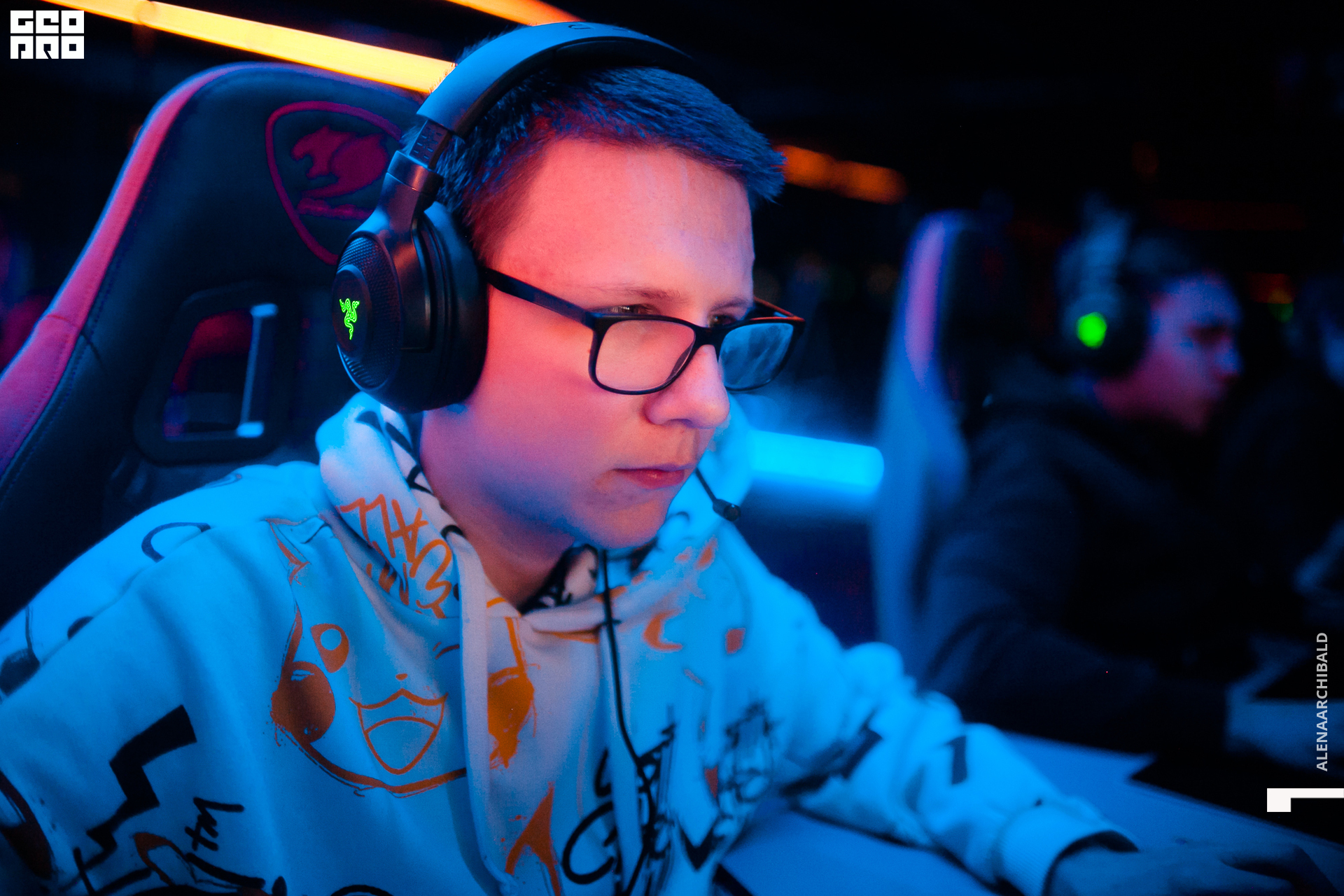 102 111922140355_arseniyermakov.jpg