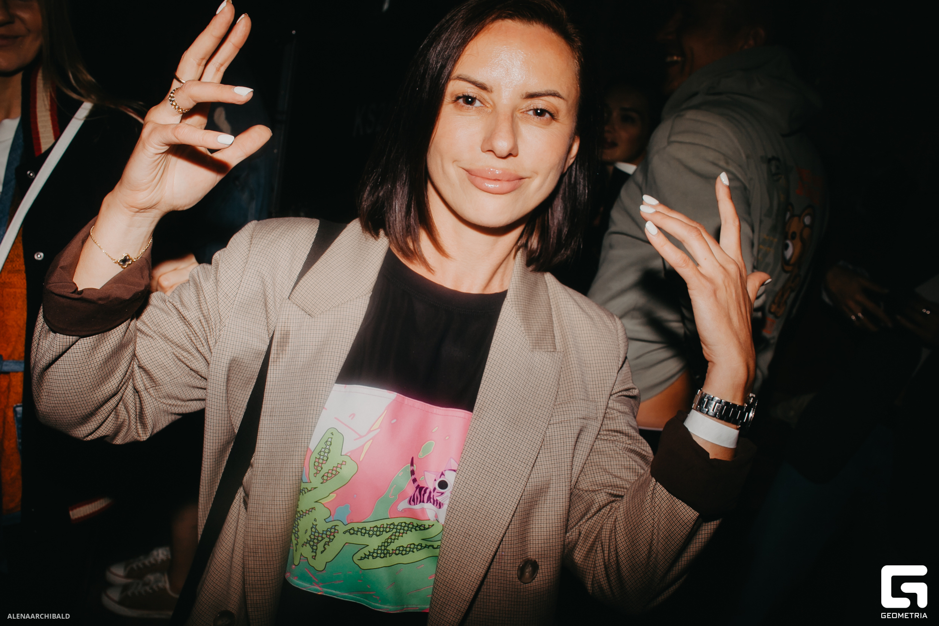 2023-07-15 00-21-46_alenaarchibald142.JPG