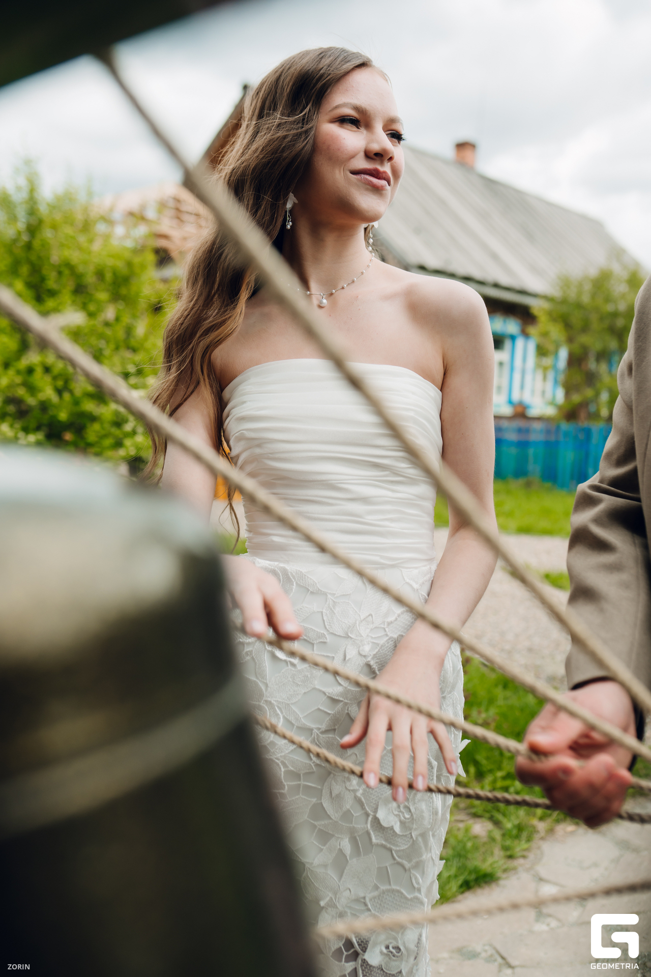 071-17-13-05-20-05-25- Zorin.jpg