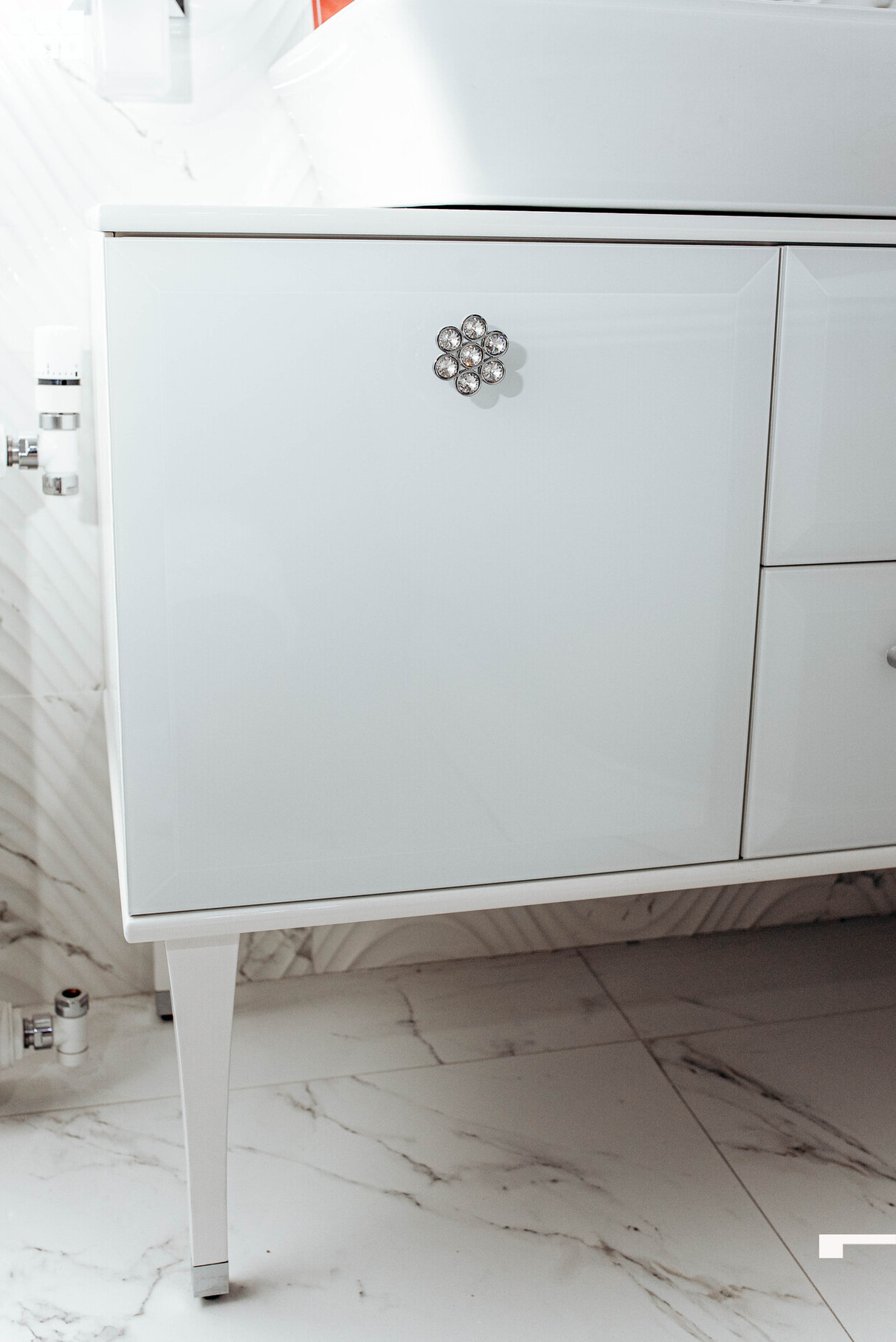 Презентация стильных и современных сантехнических брендов TM Cezares и BelBagno в ТЦ Орегон 30