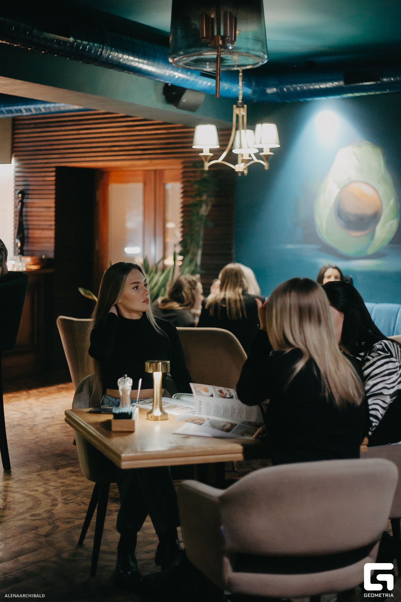 2023-11-24 22-00-46_alenaarchibald038.JPG