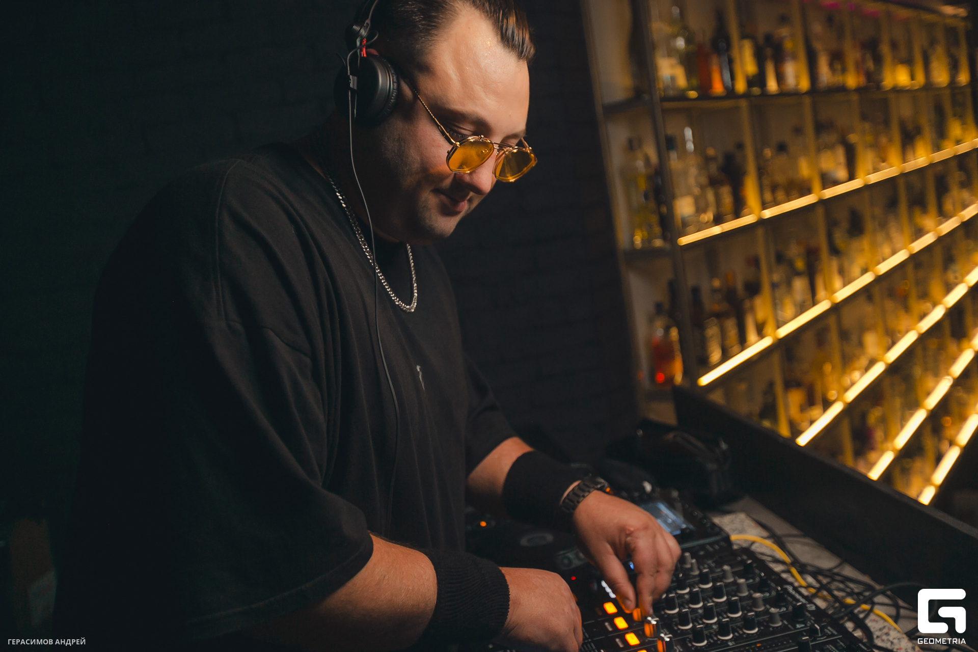 067 Four4side 24.11.jpg