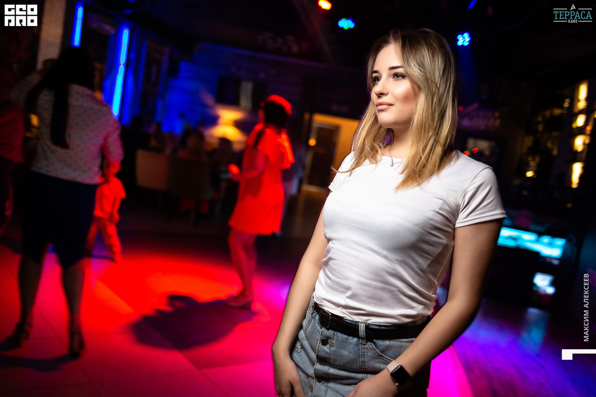 Пятница в кафе Терраса 26