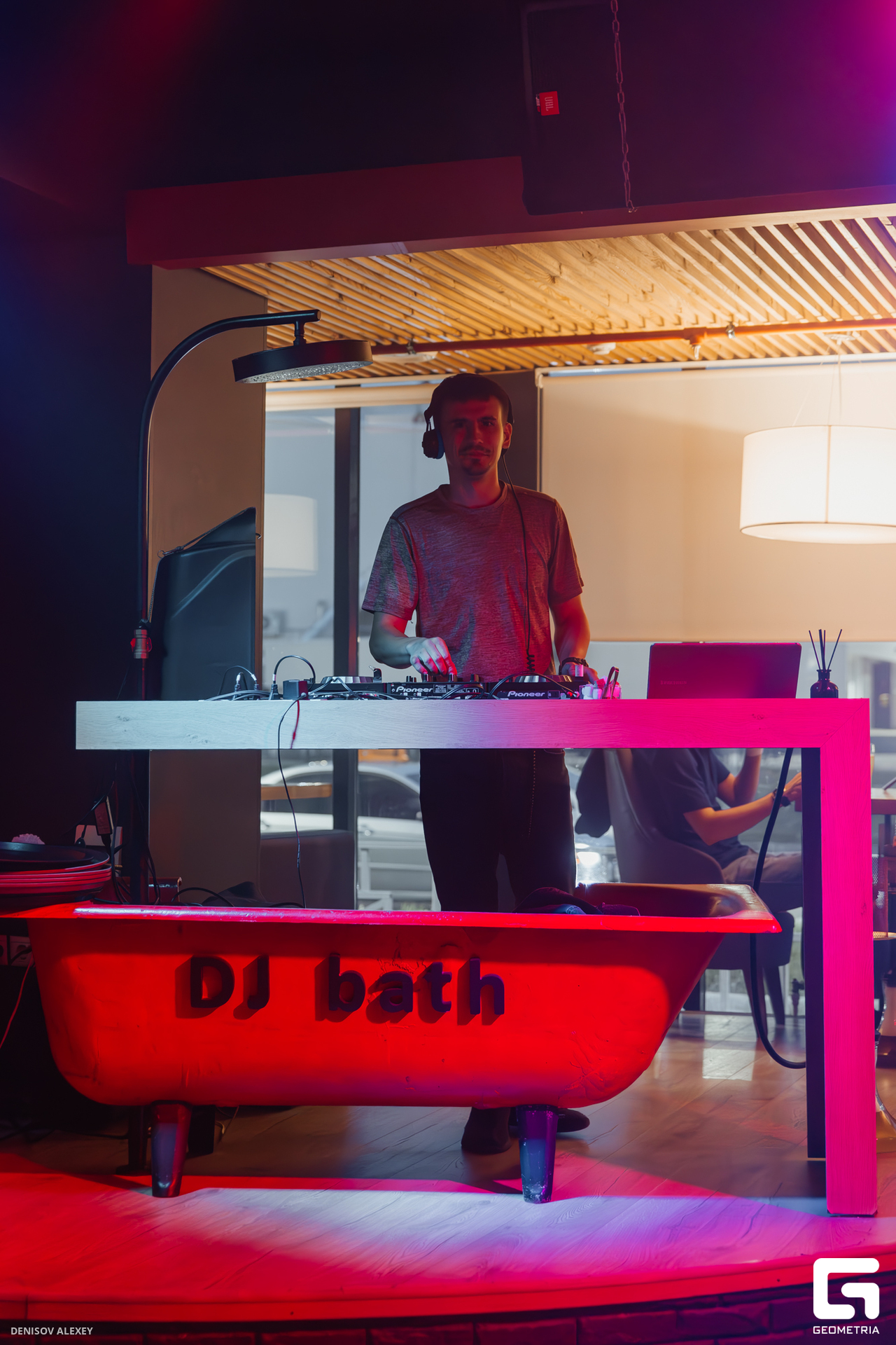 CE7A1384-Улучшено-Ум. шума.jpg