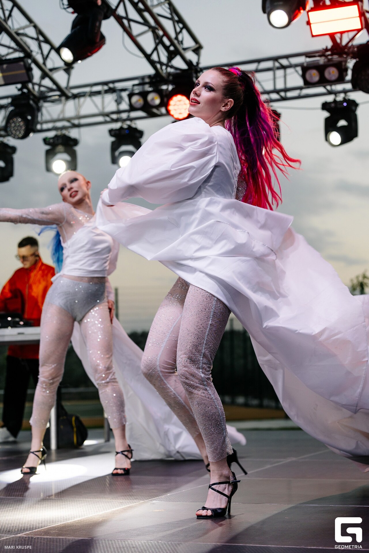 MARI9215 (2)_resized.jpg