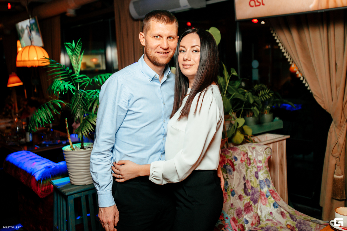 Субботний вечер в ресторане VERIKO 12
