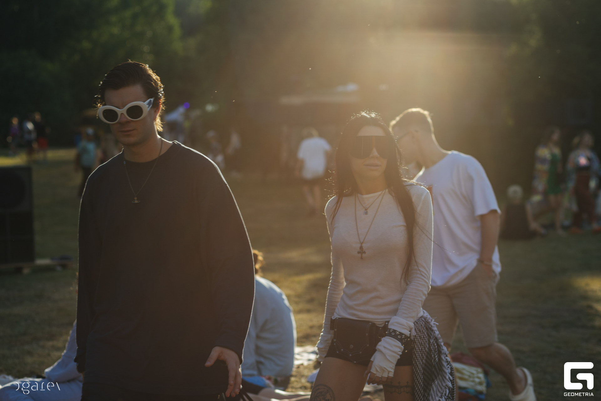 OUTLINE 2024-427-159.jpg