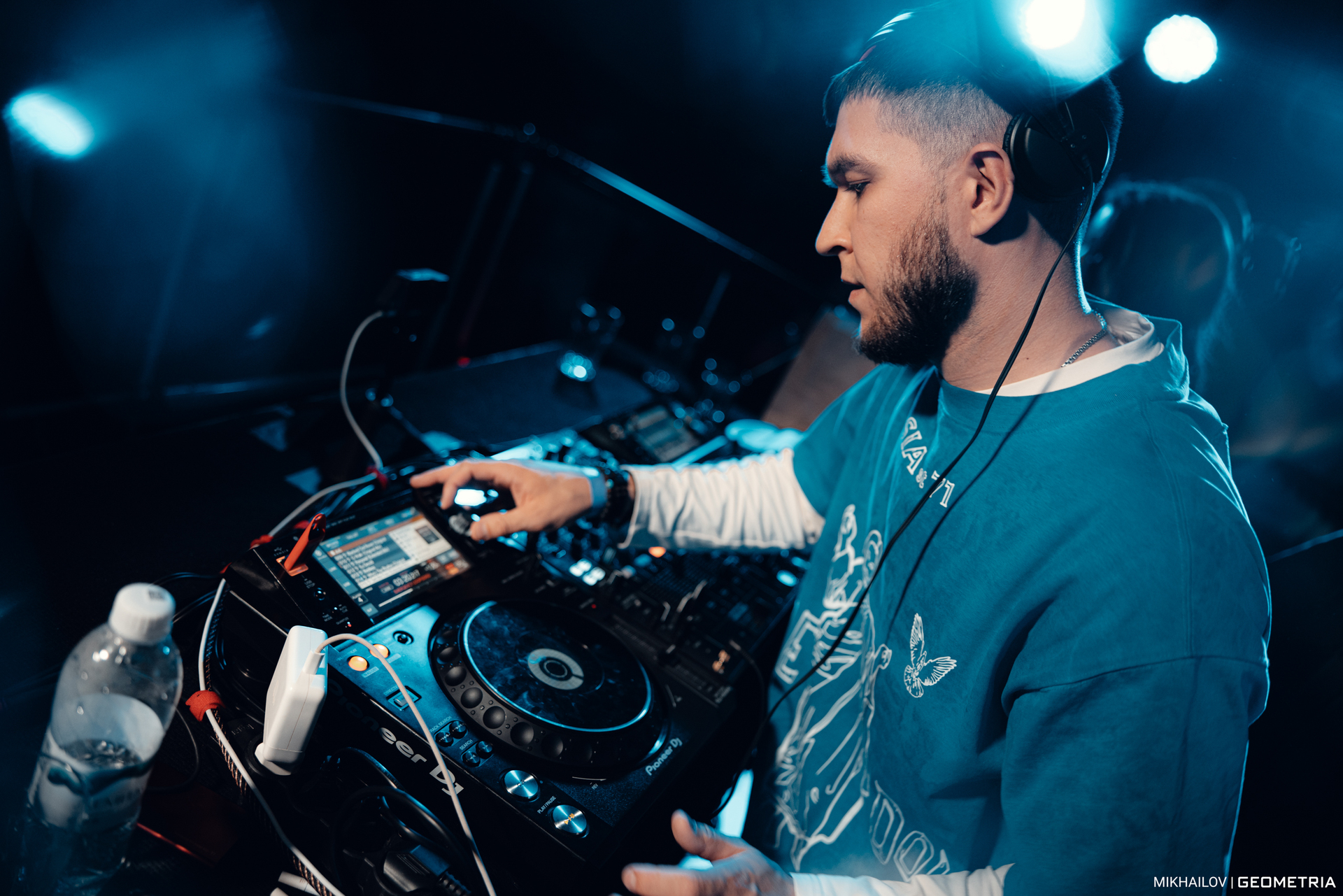 155-190425-1940 mikhailov-weblogo.jpg