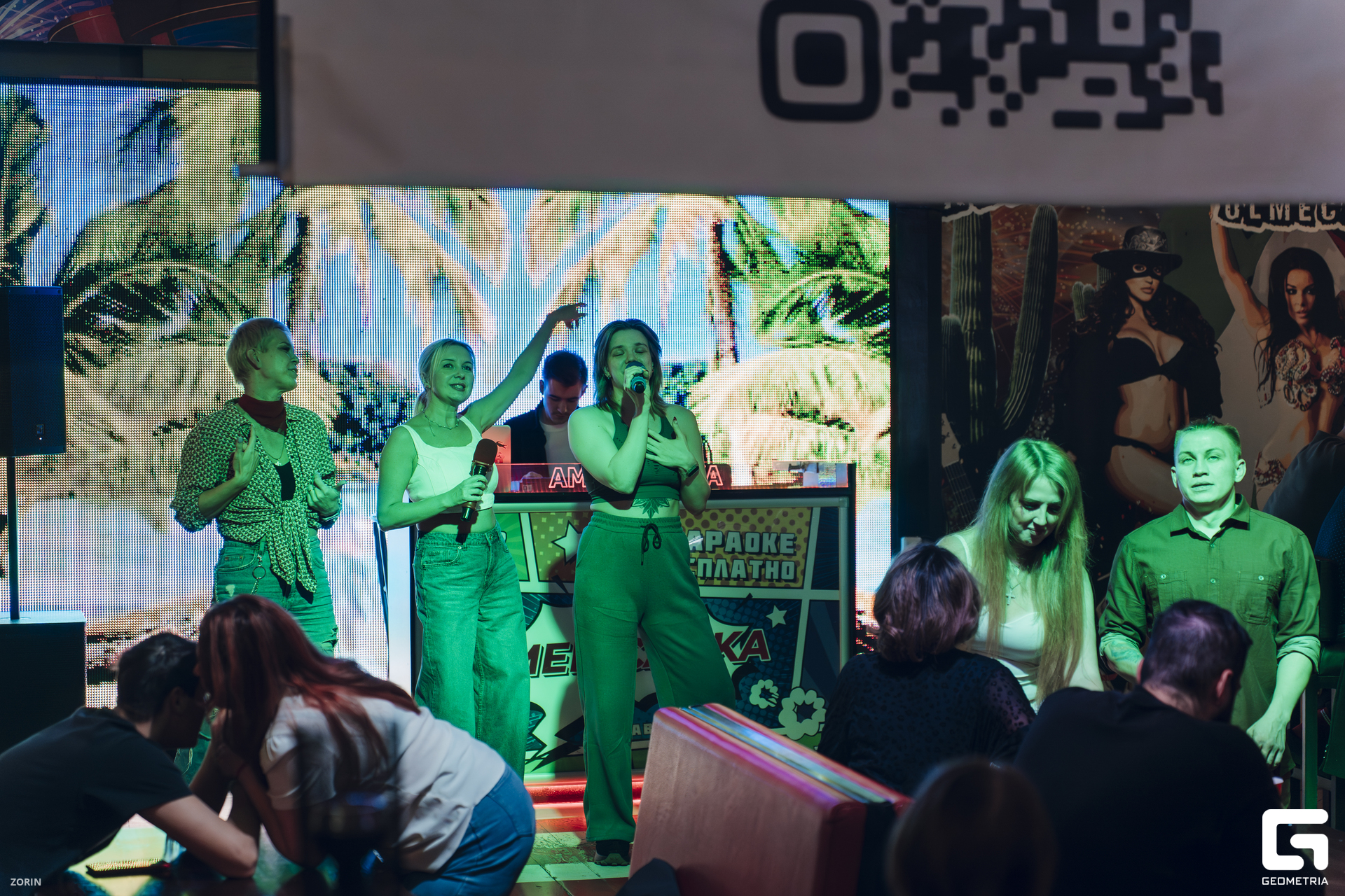 037_01-06-58 _11-10-25_Zorin.jpg