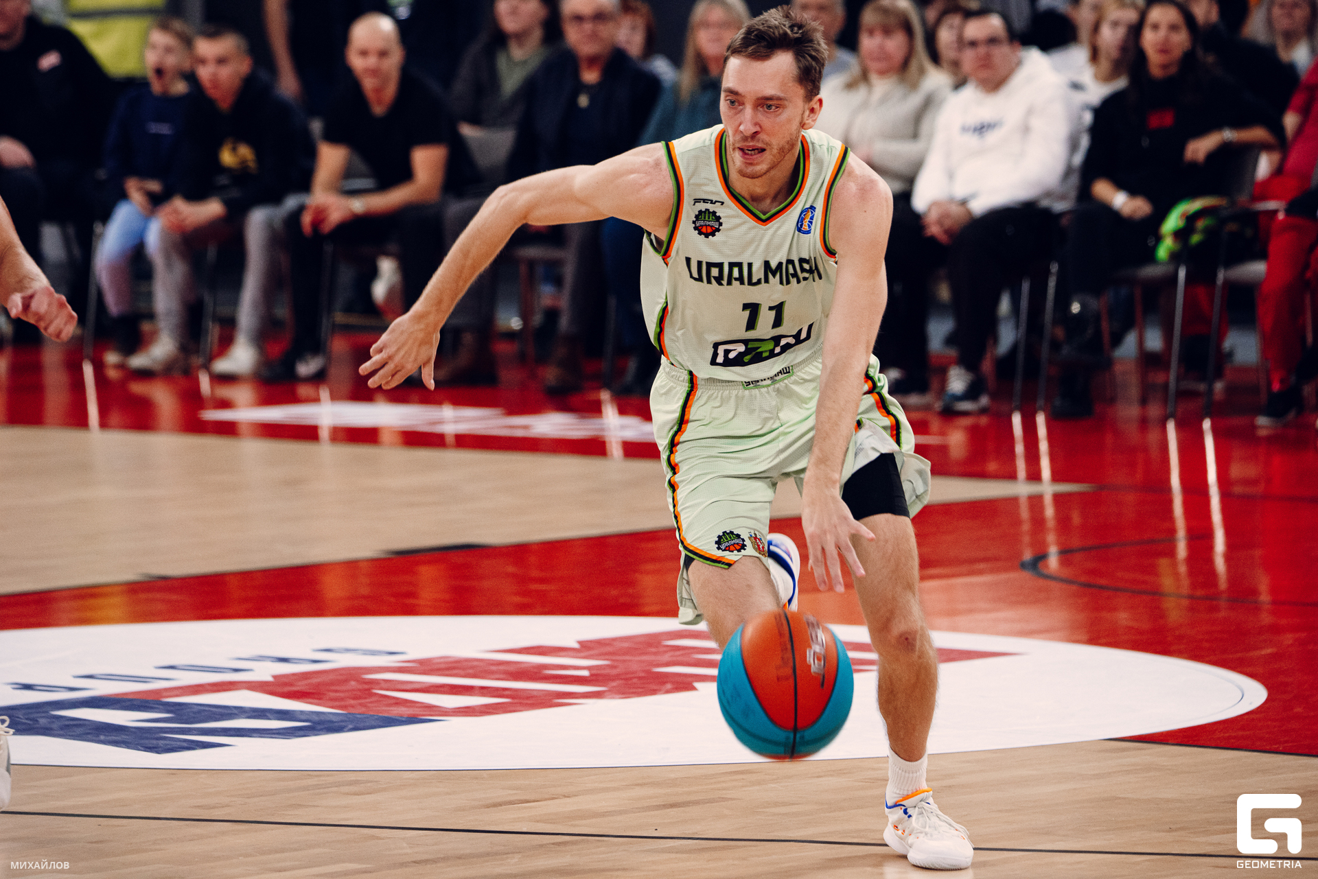 048-20231104-4708-uralmash - Mikhailov - 2560.jpg