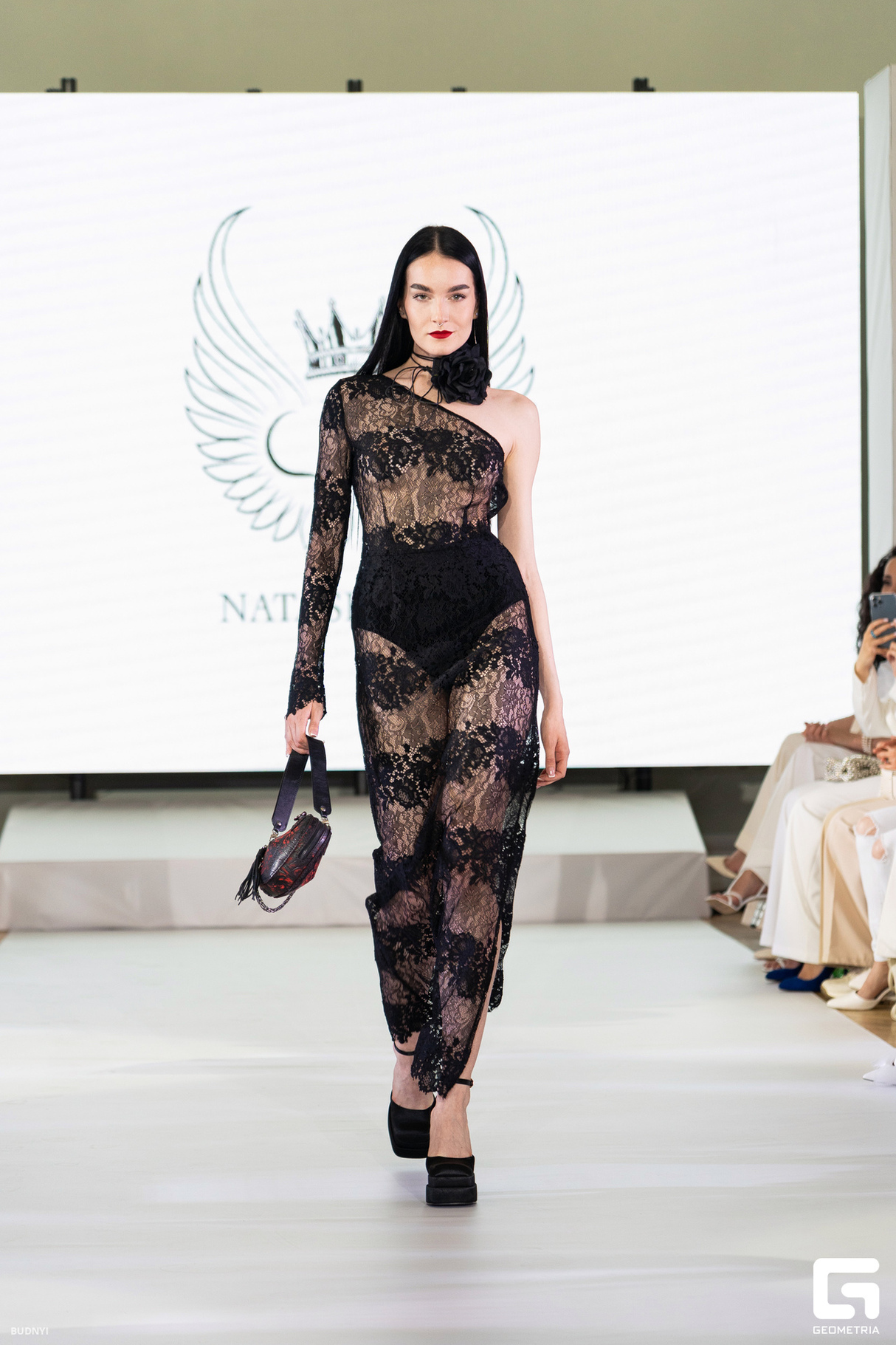 KRASNODAR FASHION SHOW в стиле Total White 26
