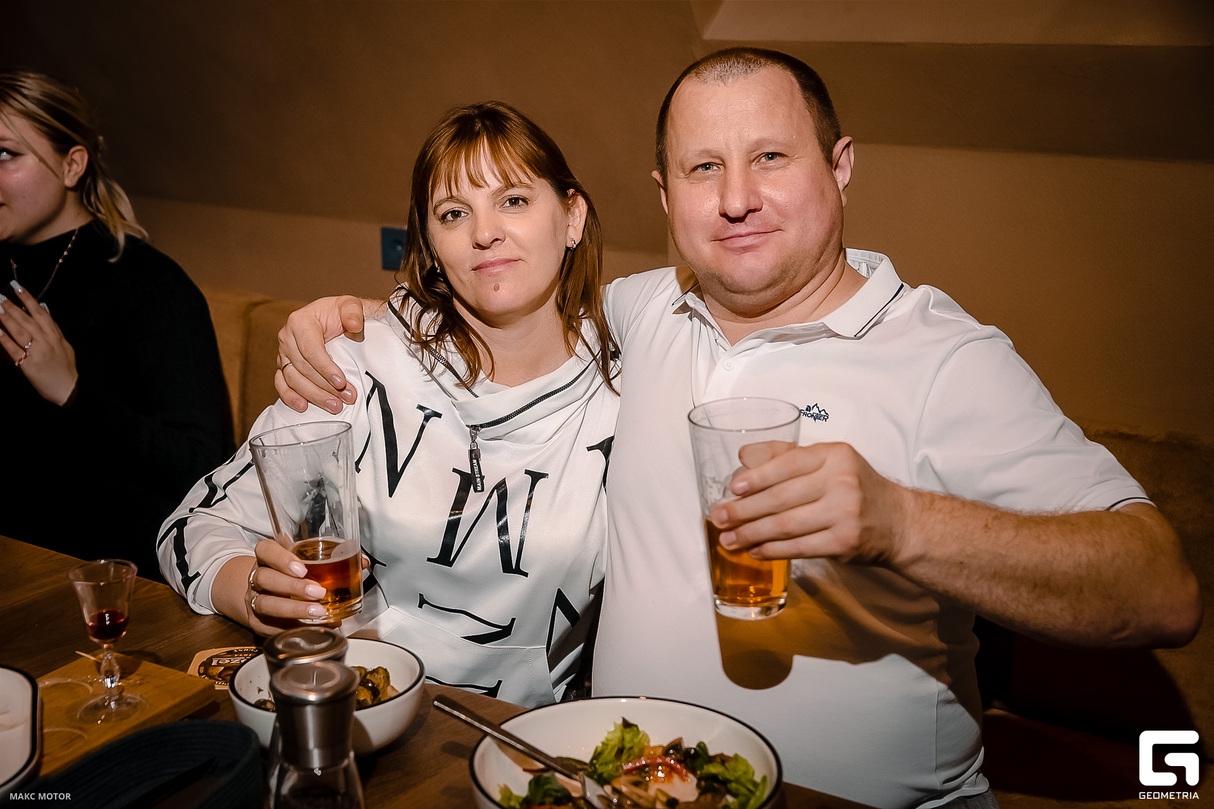 Международный женский день 22