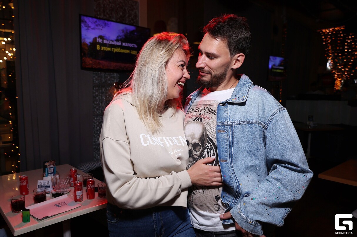 ЖАРКИЙ WEEKEND в VODA 12