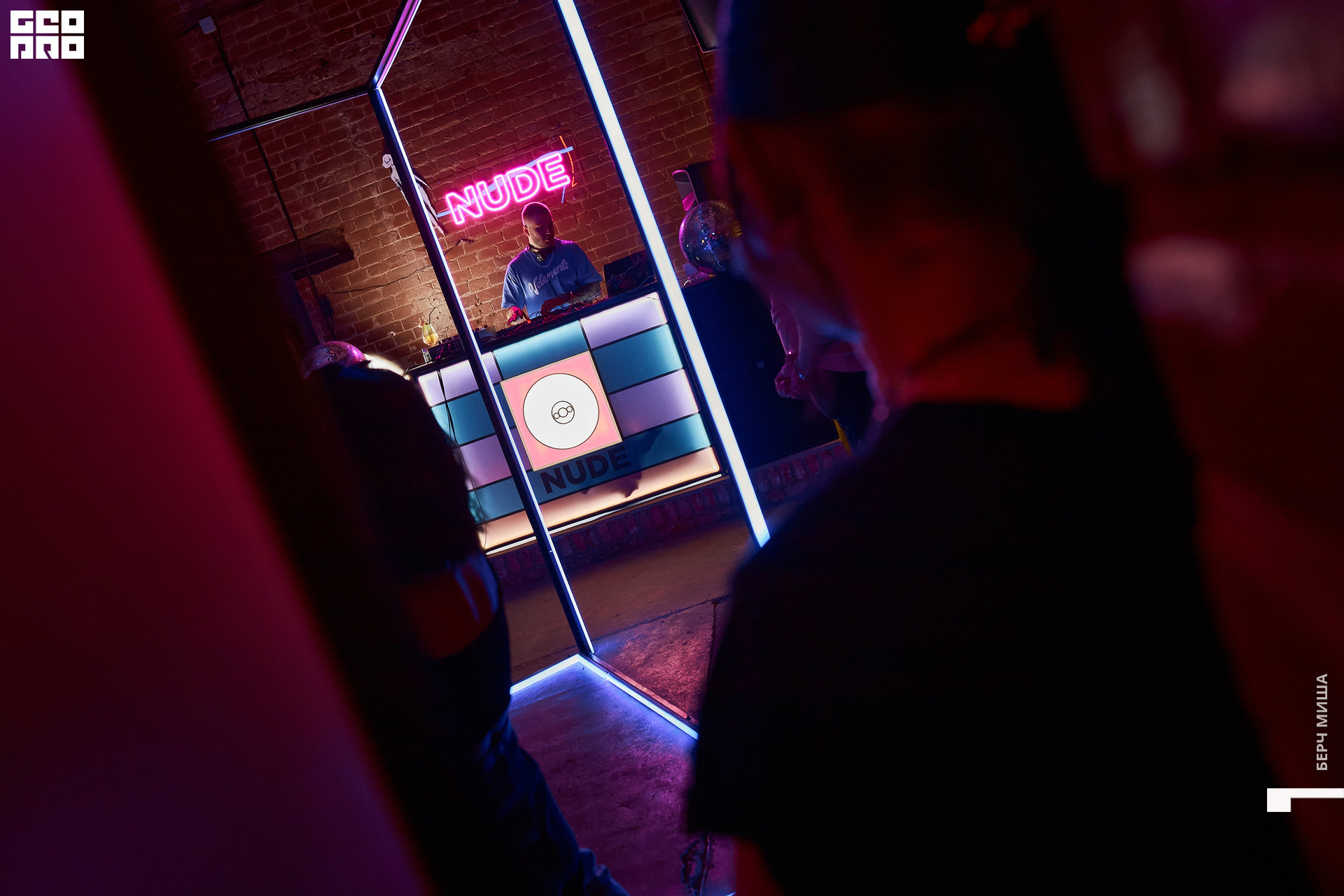 @misha.byorch 0077.jpg