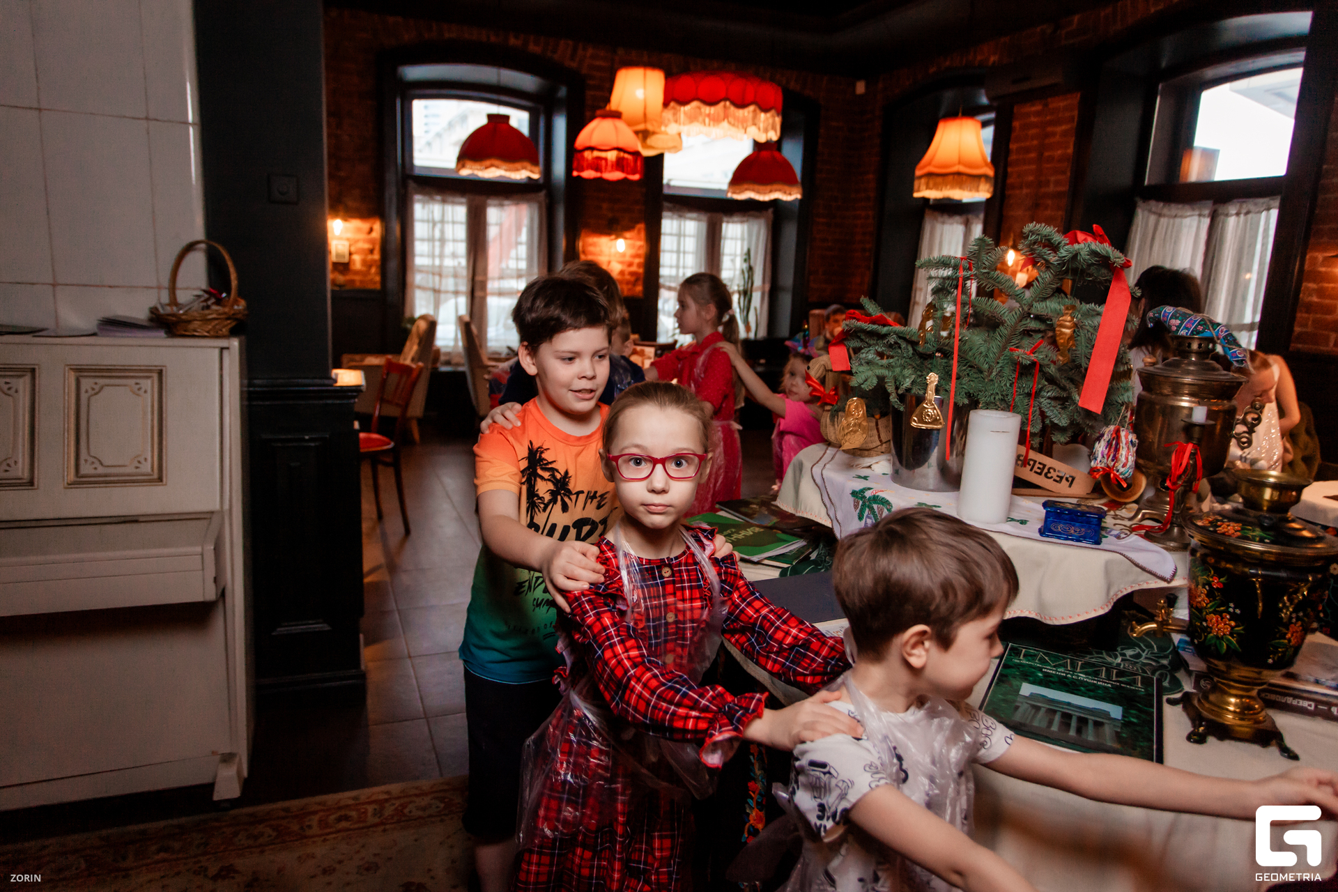 039-14-00-27-03-01-25- Zorin.jpg