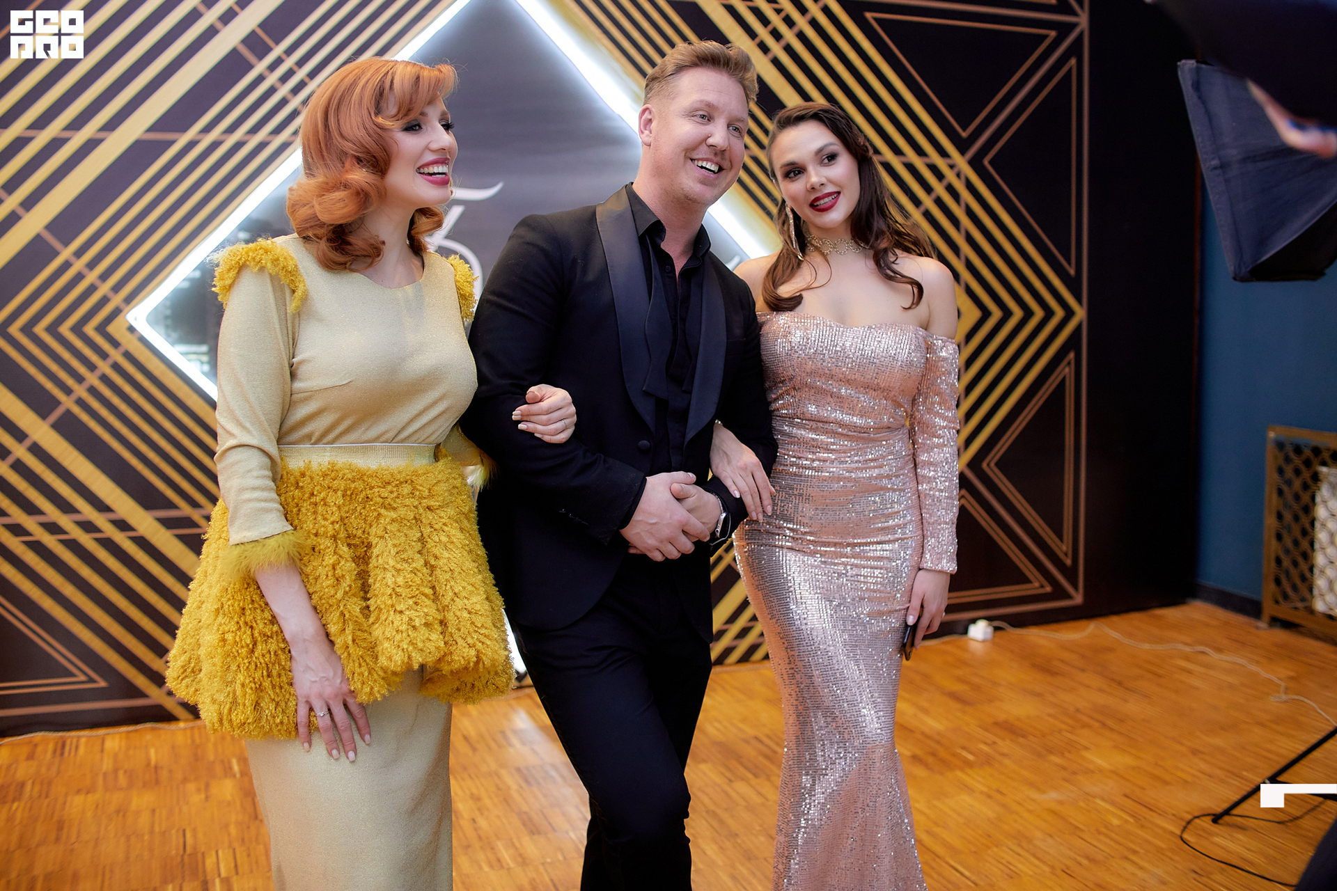 528_21-12-09 ISAEVA KASHIN SHVETS.jpg