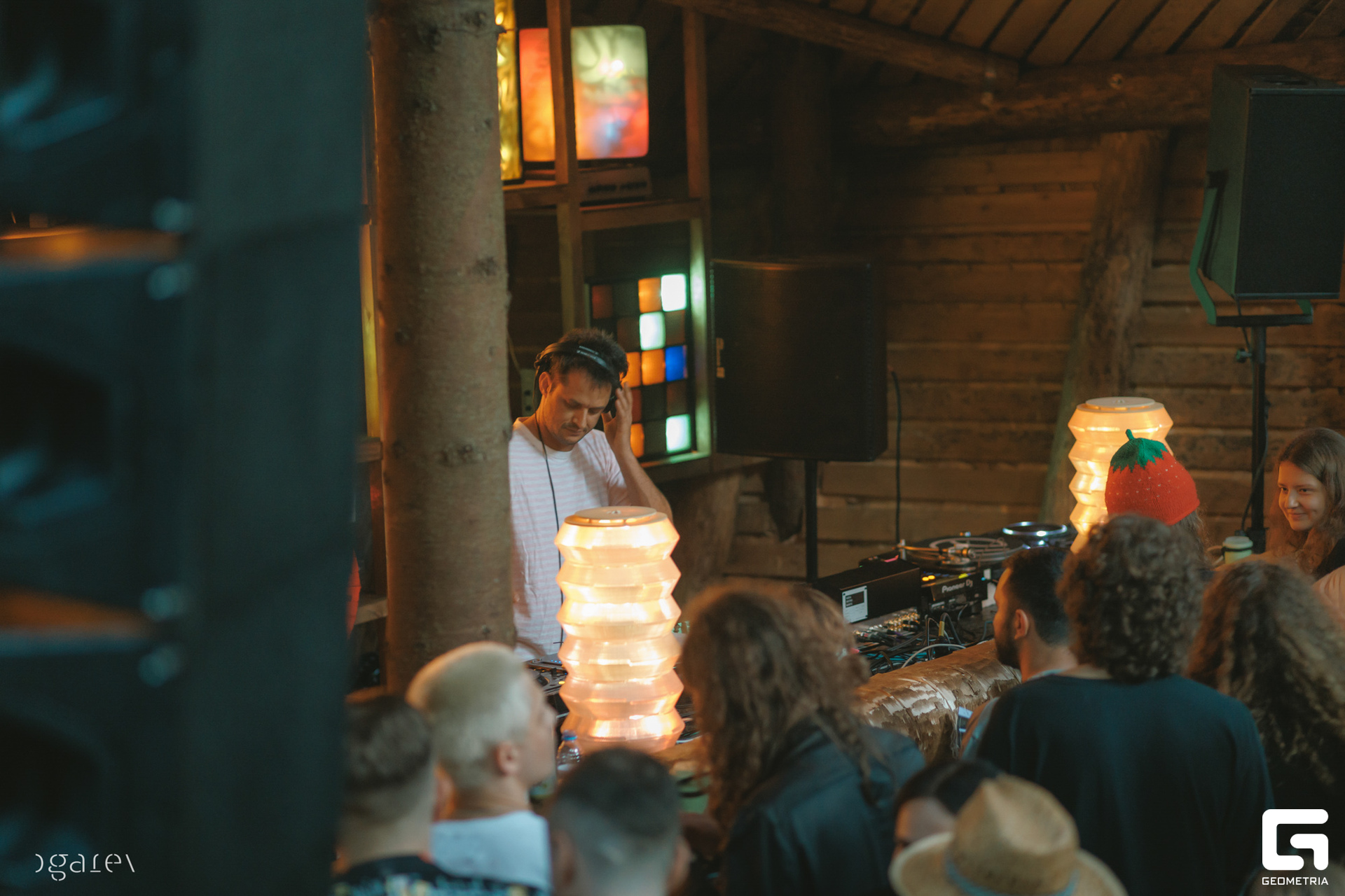 OUTLINE 2024-427-17.jpg