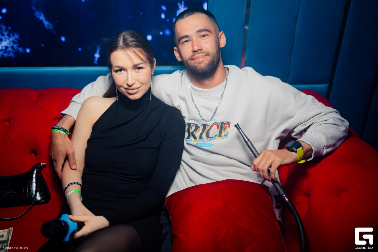 Saturday Party 27