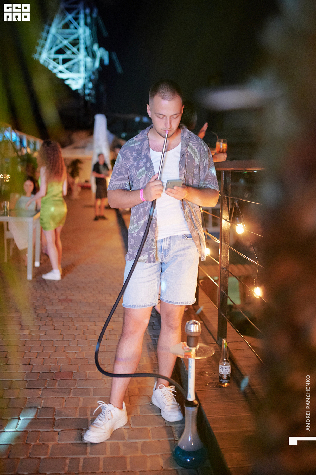 Night pool party 25
