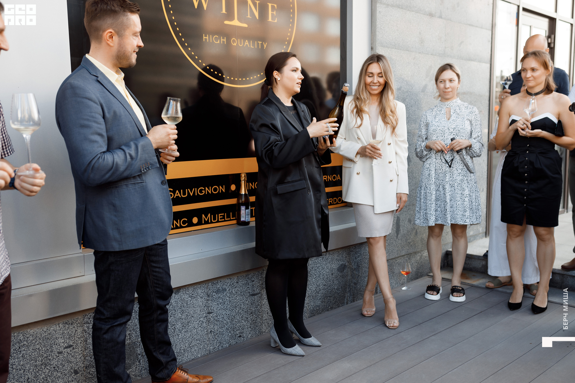 @misha.byorch 0052.jpg