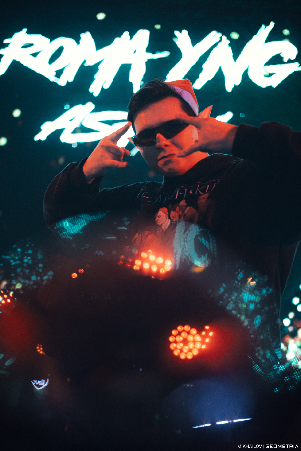 131-311224-0332 Mikhailov-weblogo.jpg